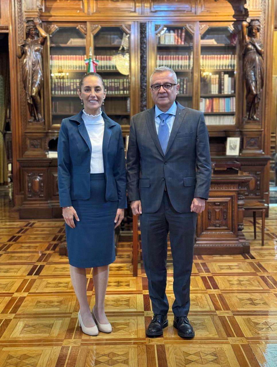 Óscar Flores reconoce liderazgo de Claudia Sheinbaum y destaca su papel en la transformación de México